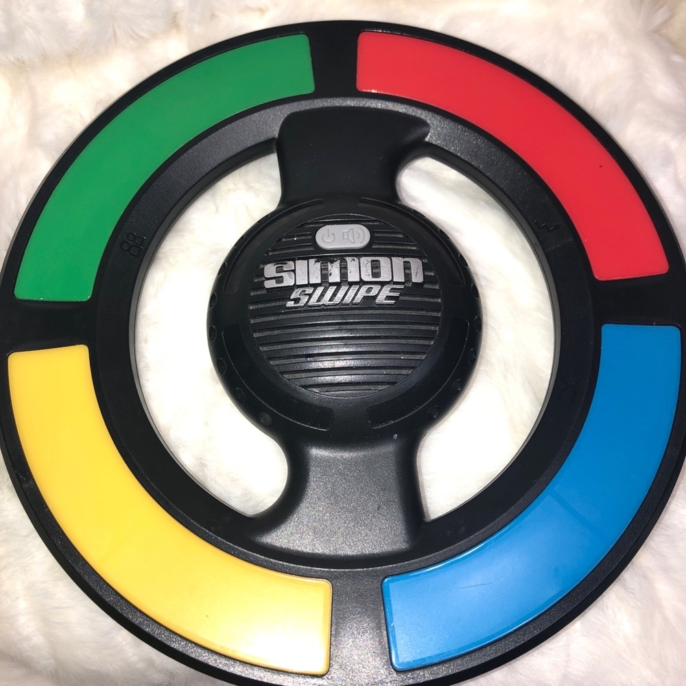 Simon Says Swipe Electronic Handheld Memory Game Toy Hasbro 2013: TESTED